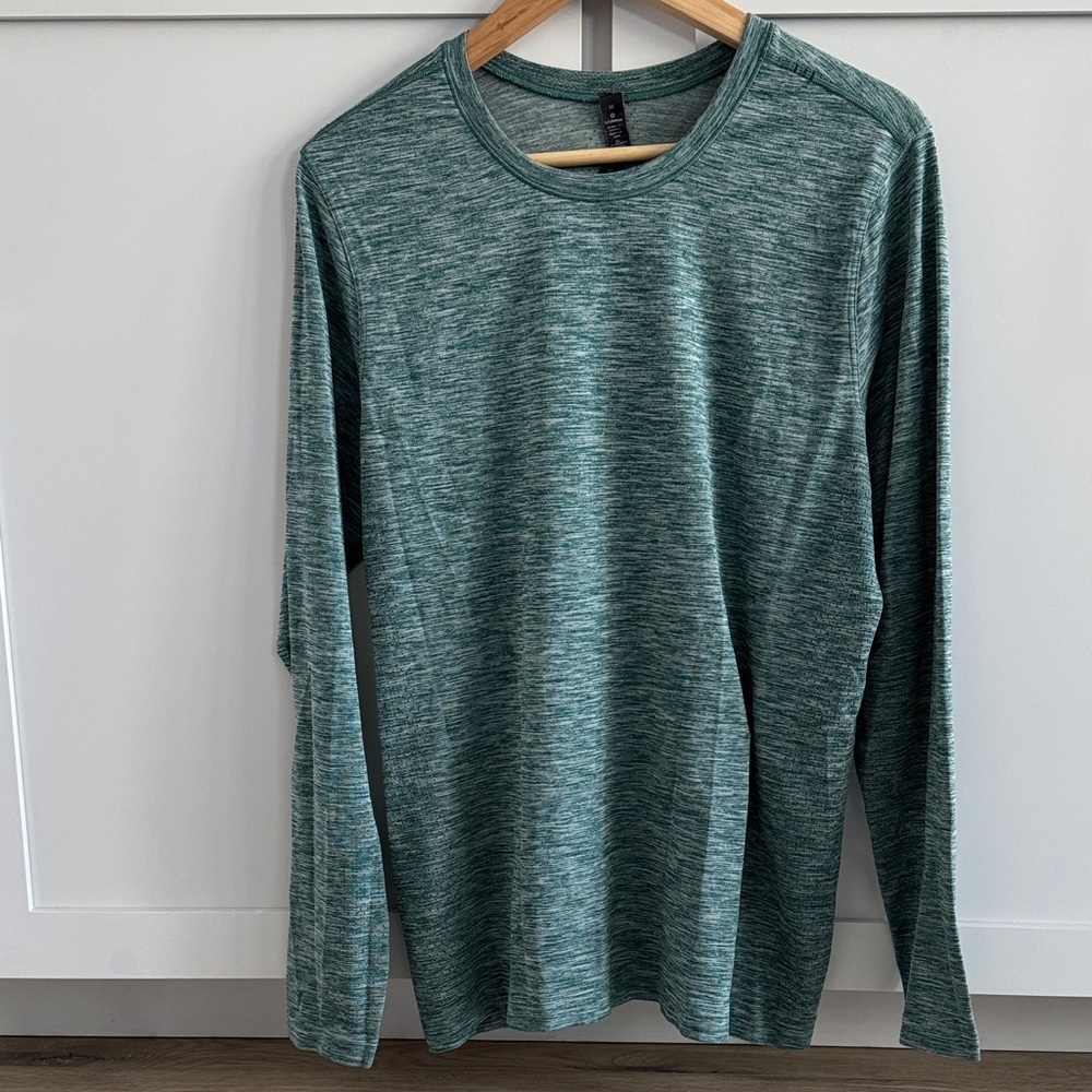 lululemon athletica Teal Heather Long Sleeve Shirt